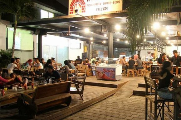 Warung PepeWarung Pepe dewi Sri Seminyak, Kuta