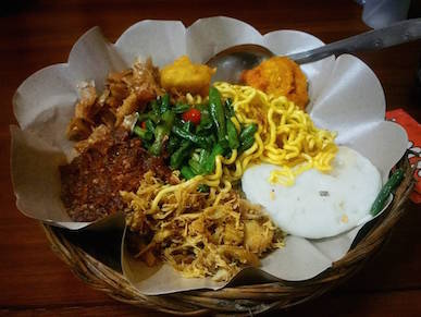 Nasi Pedas Ibu Andika, Kuta.