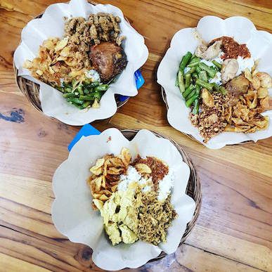 Nasi Pedas Ibu Andika, Kuta.